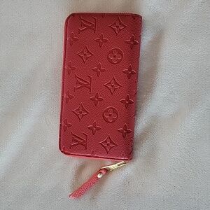Louis vuitton dupe clutch